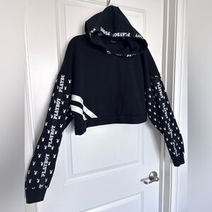 Playboy Bunny Logo Cropped Hoodie Black White Streetwear Y2K Graphic Sweatshirt